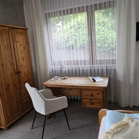 Πανσιόν Haus Hubertus 2*